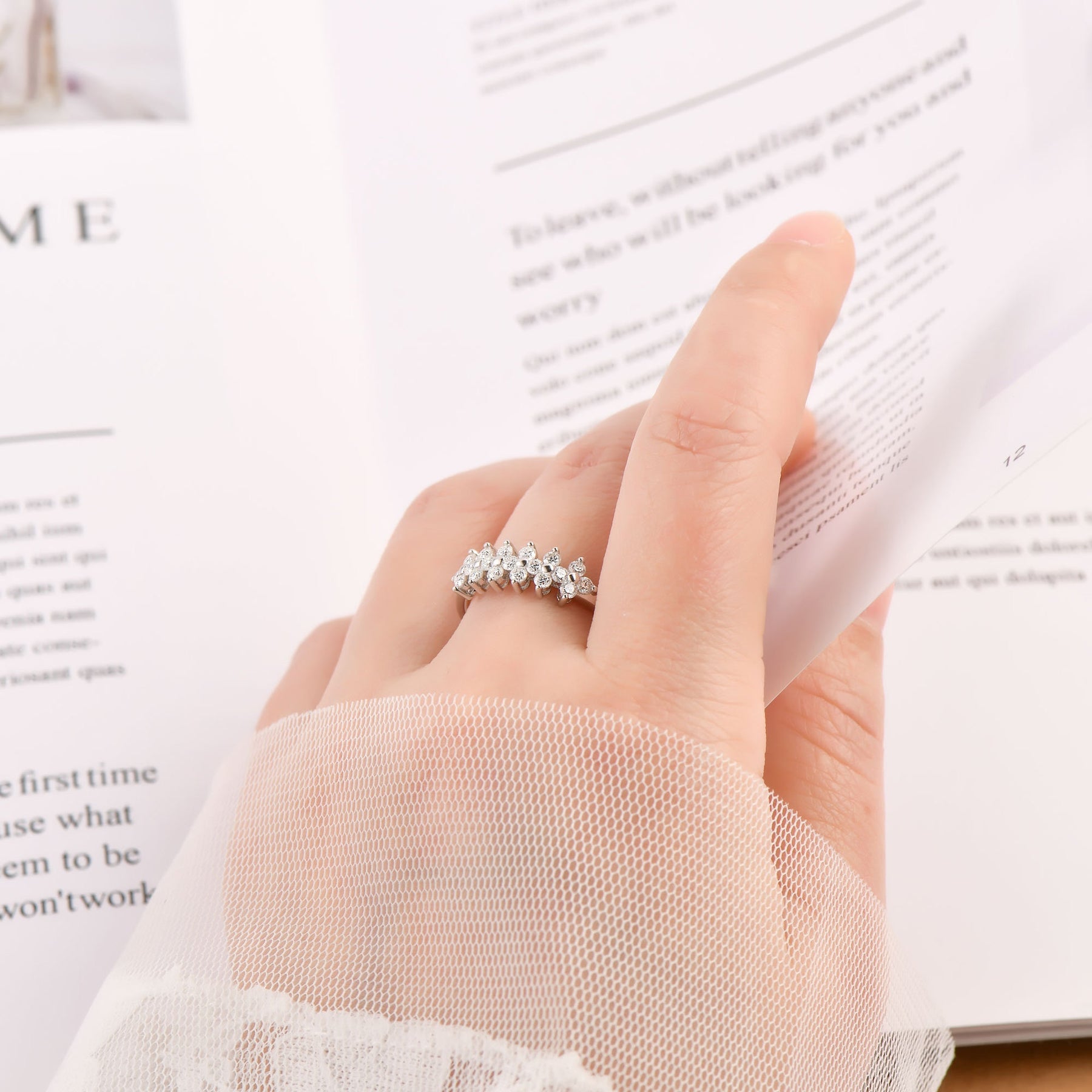 Anel Exclusivo em Prata 925 com Pedra Moissanite