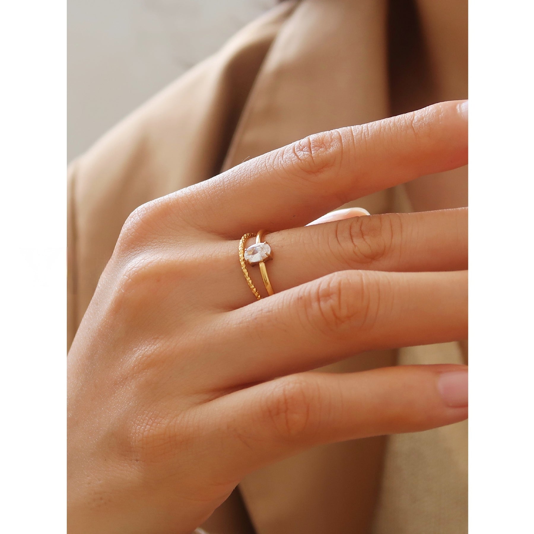 Anel Oval Love – Resistente ao Banho e Antidesbotamento