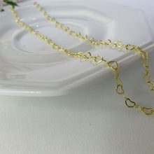 Carregar imagem no visualizador da galeria, Colar de Corrente com Elos em Coração Banhado em Ouro 18k
