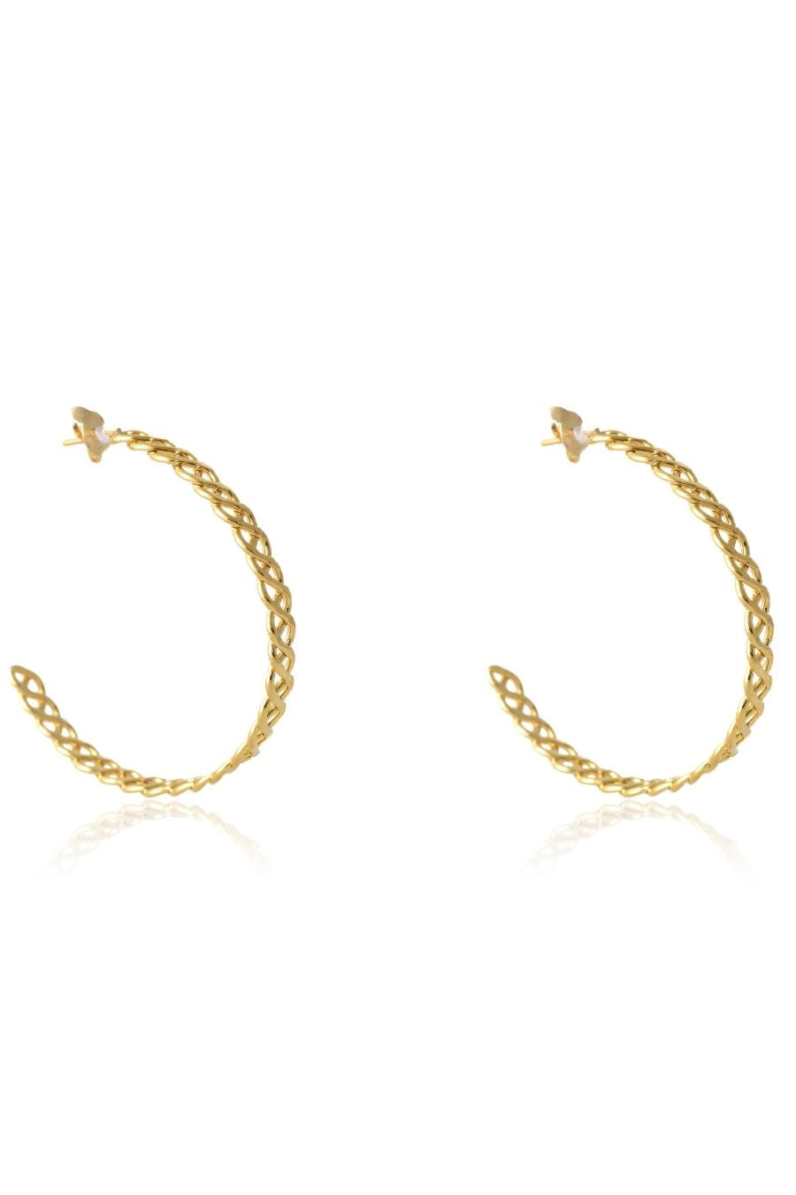 Brinco Argola Média Trabalhada com Vazado Banhado em Ouro 18k