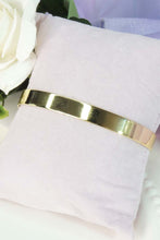 Carregar imagem no visualizador da galeria, Bracelete Liso Largo Banhado em Ouro 18k
