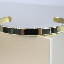Carregar imagem no visualizador da galeria, Bracelete Liso Largo Banhado em Ouro 18k
