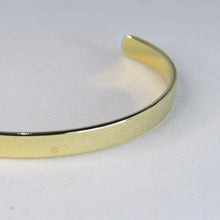 Carregar imagem no visualizador da galeria, Bracelete Liso Largo Banhado em Ouro 18k
